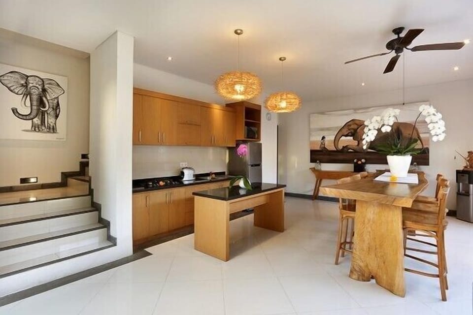 Family 3 Bedroom Pool Villa in Legian