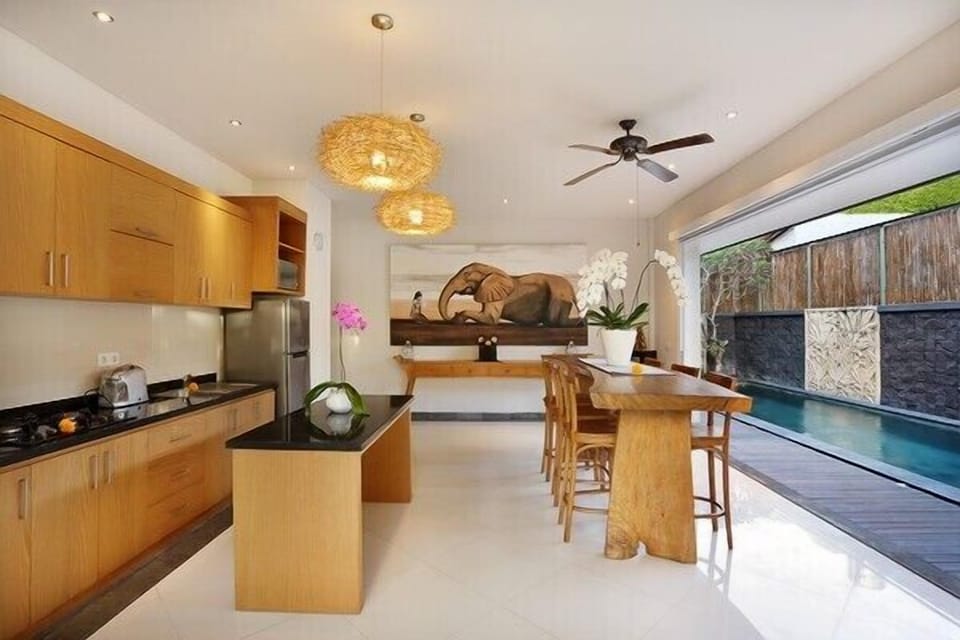 Family 3 Bedroom Pool Villa in Legian