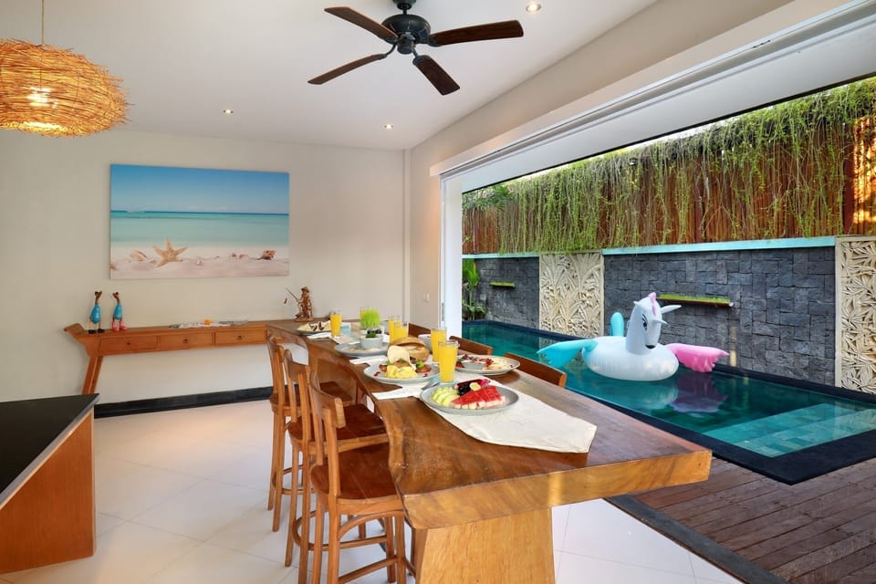 Family 3 Bedroom Private Pool Villa 
