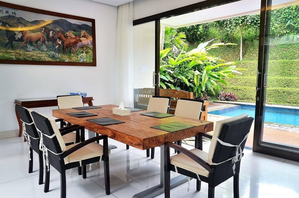 Dining table
