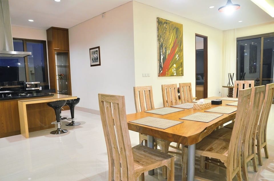 Dining table