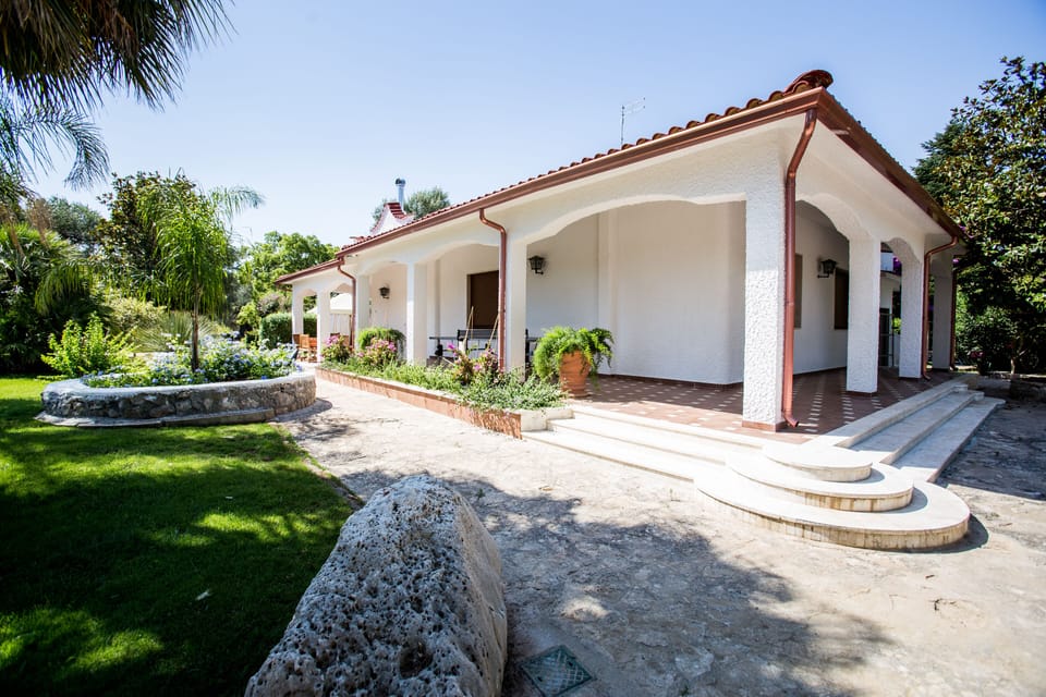 The villa comprises of two apartments that are rented separately or together.