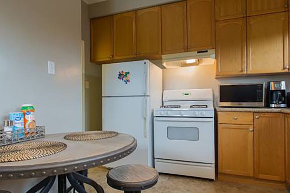 Kitchen, dining table, chairs