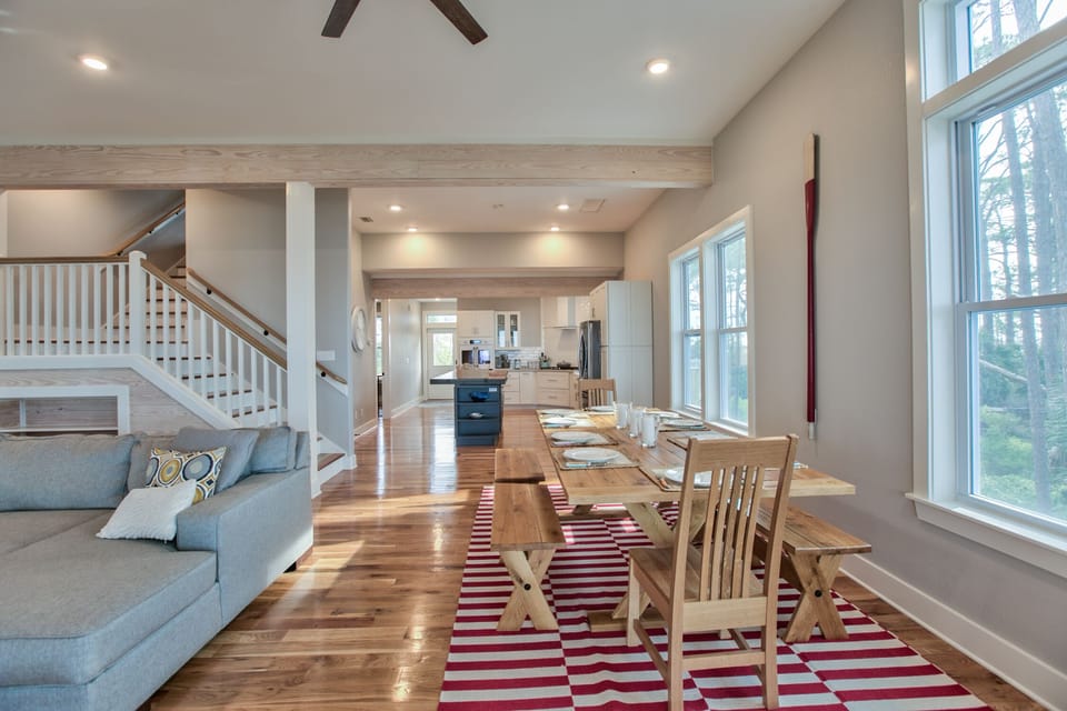 Dining area adjacent to kitchen and living areas