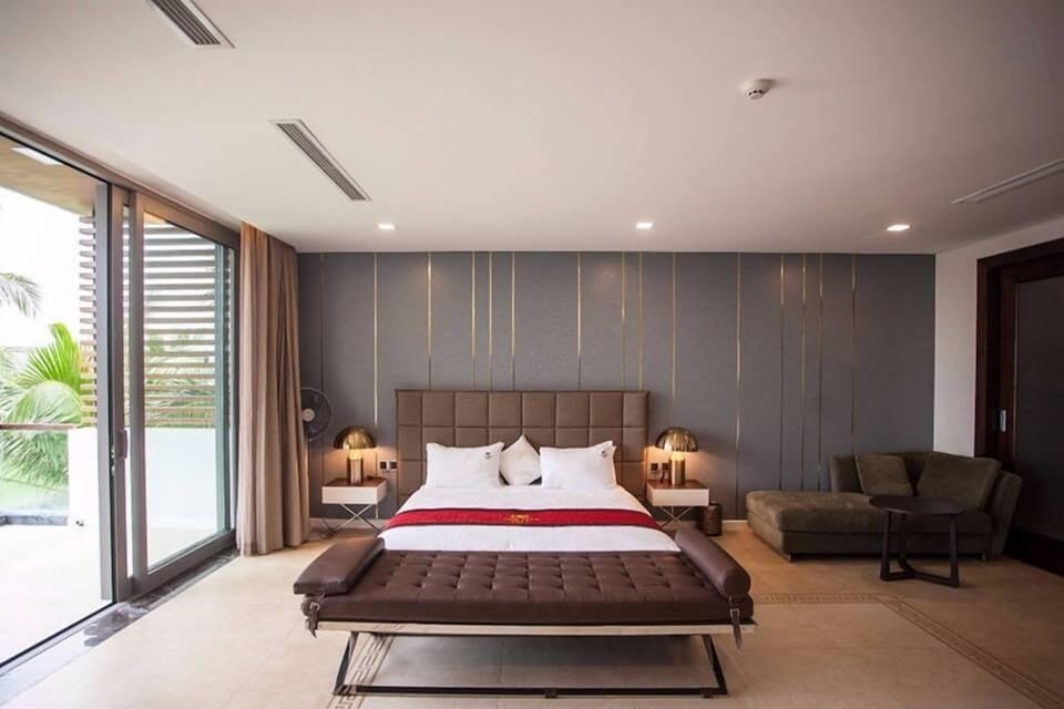 V8-THE MOST LUXURY-BEACHFRONT VILLA