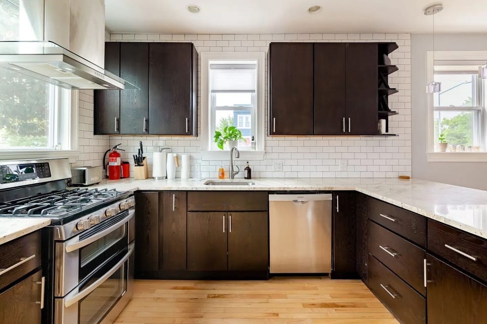 All major appliances, kitchenware, basic spices, cleaning supplies.