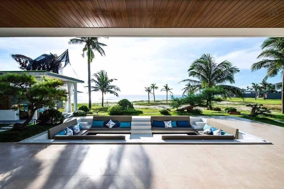 V8A-Luxury Villa/8BR for your holiday