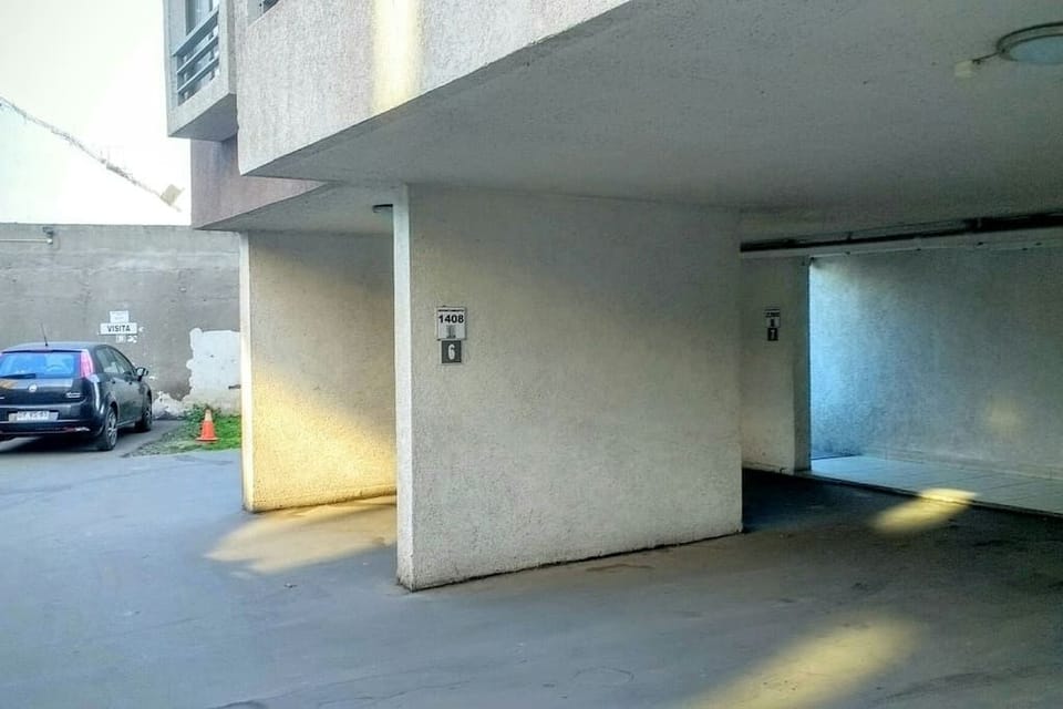 Great location,Parking,Nice view.
