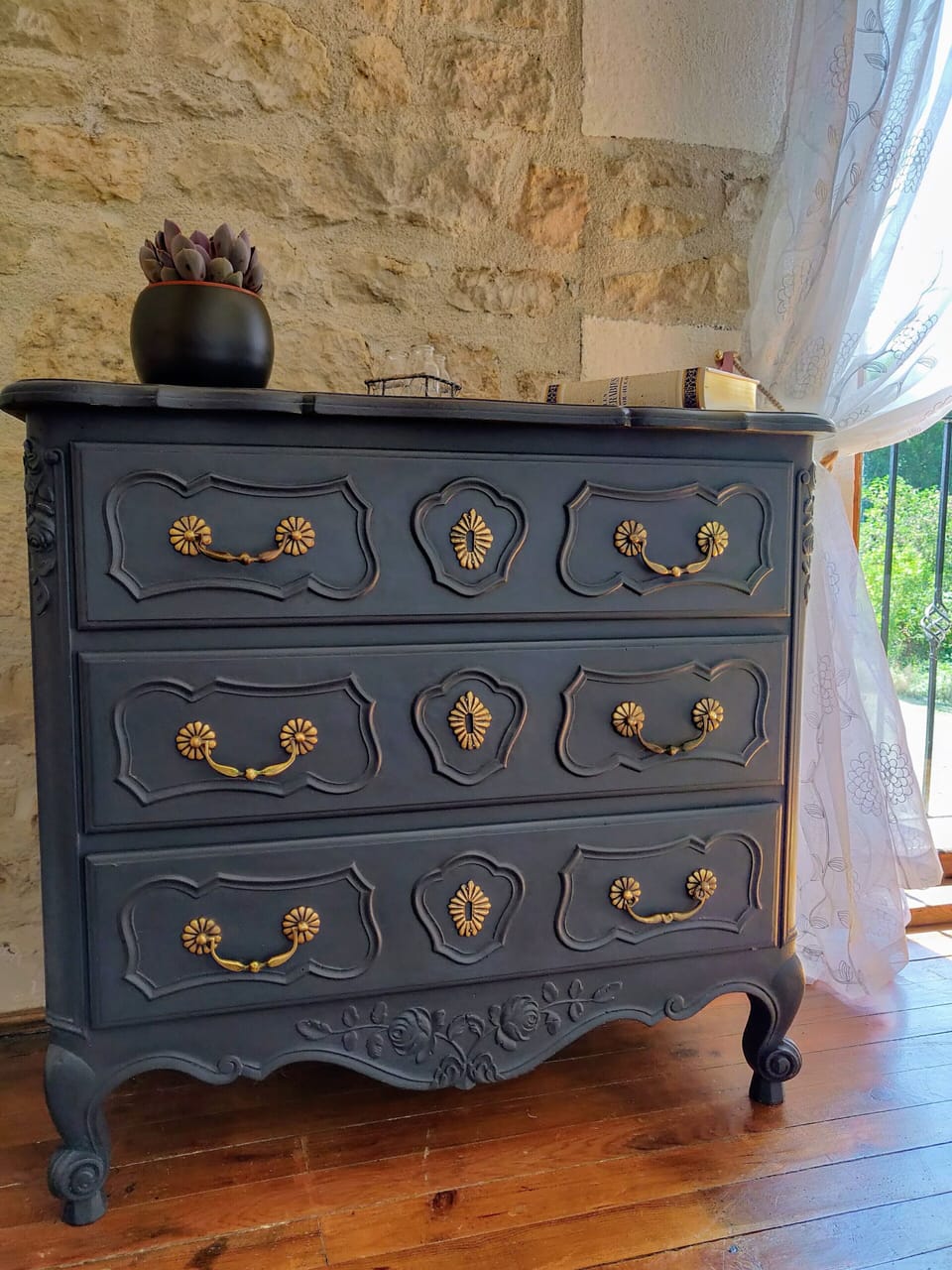 French furniture