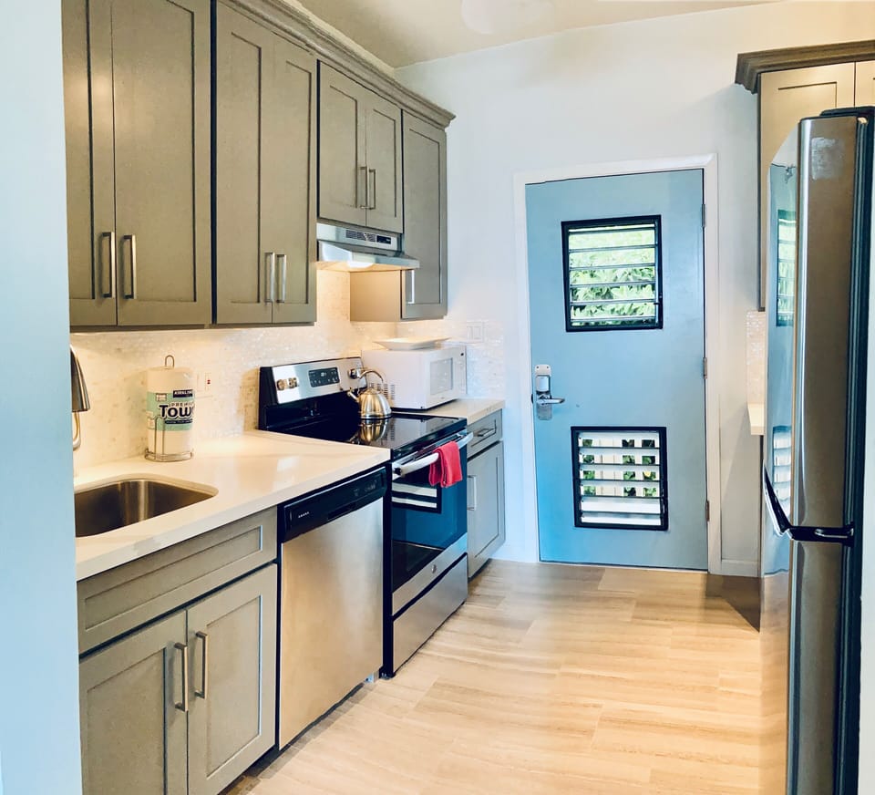 Full kitchen, completely stocked, with full sized appliances. 