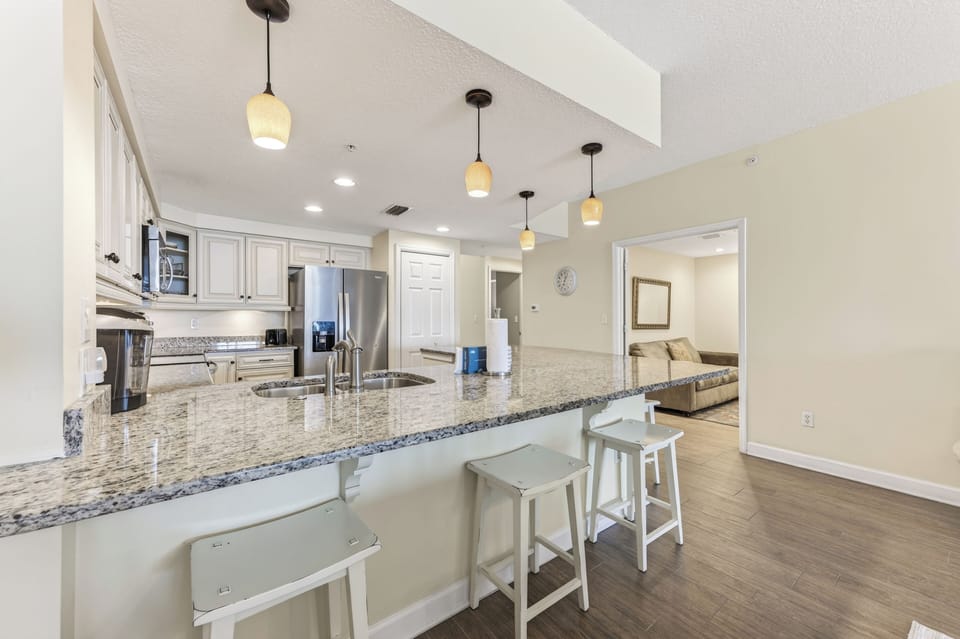 20-Kitchen
