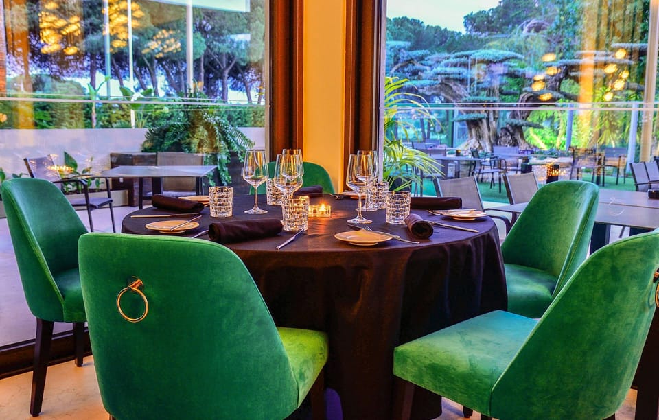 Moon Restuarant - Vila Sol Plaza