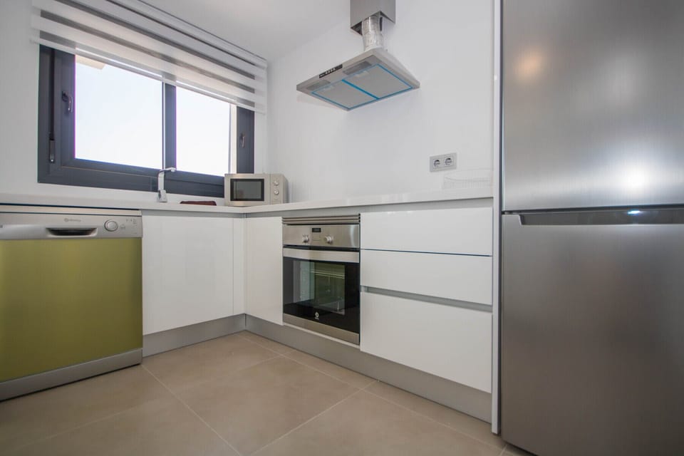Zapholiday  –  3034  -  villa  Vistabella golf , Alicante  –   kitchen