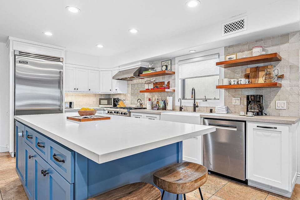 The kitchen opens out to the main living and dining areas - the perfect set-up for quality time with the whole group.
                