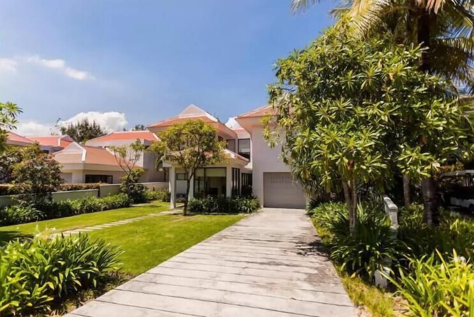 V4 - THE BEST VILLA FOR VACATION