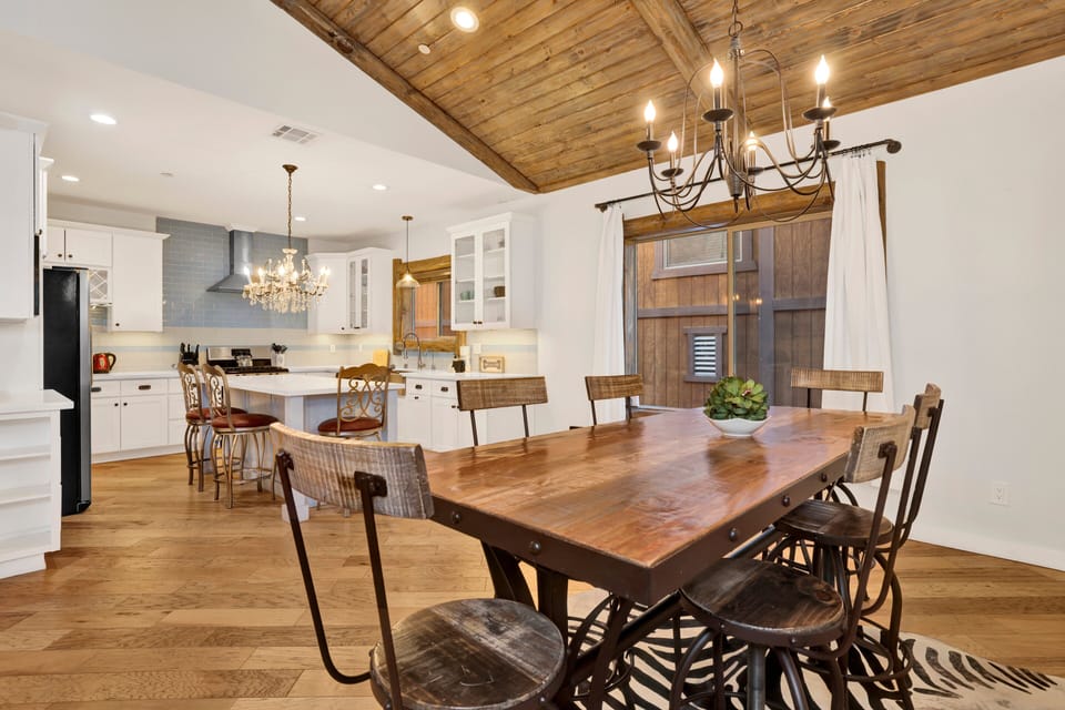 Inviting dining area designed for comfort and connection. The space feels open and airy, with a warm atmosphere that makes everyday meals and special gatherings equally enjoyable.