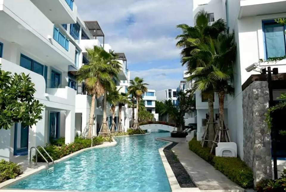 2BR Beachfront Resort -The Crest Santor