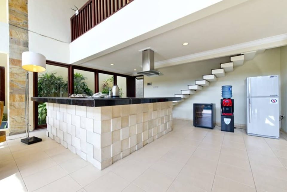 Villa A luxury 5 BR villa Kuta, Bali