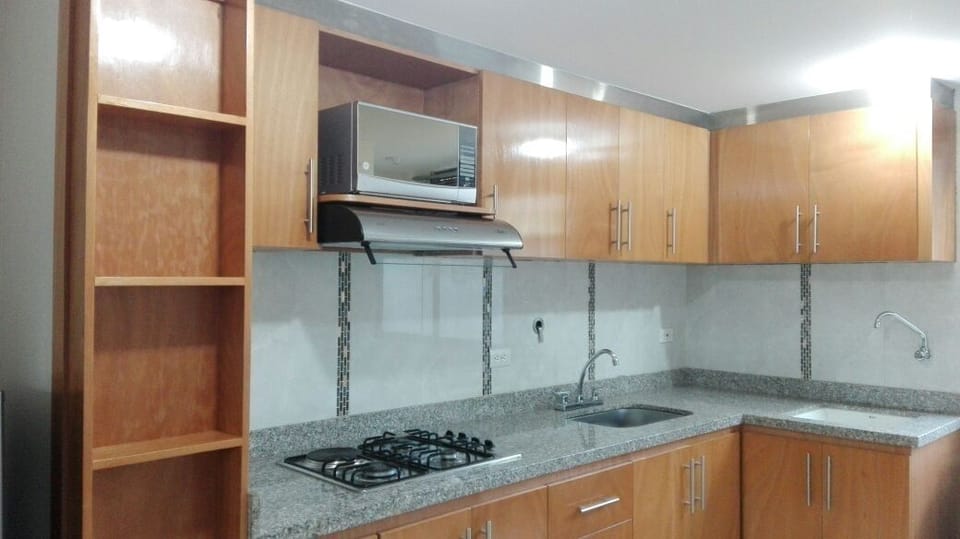 LLeras park apartment