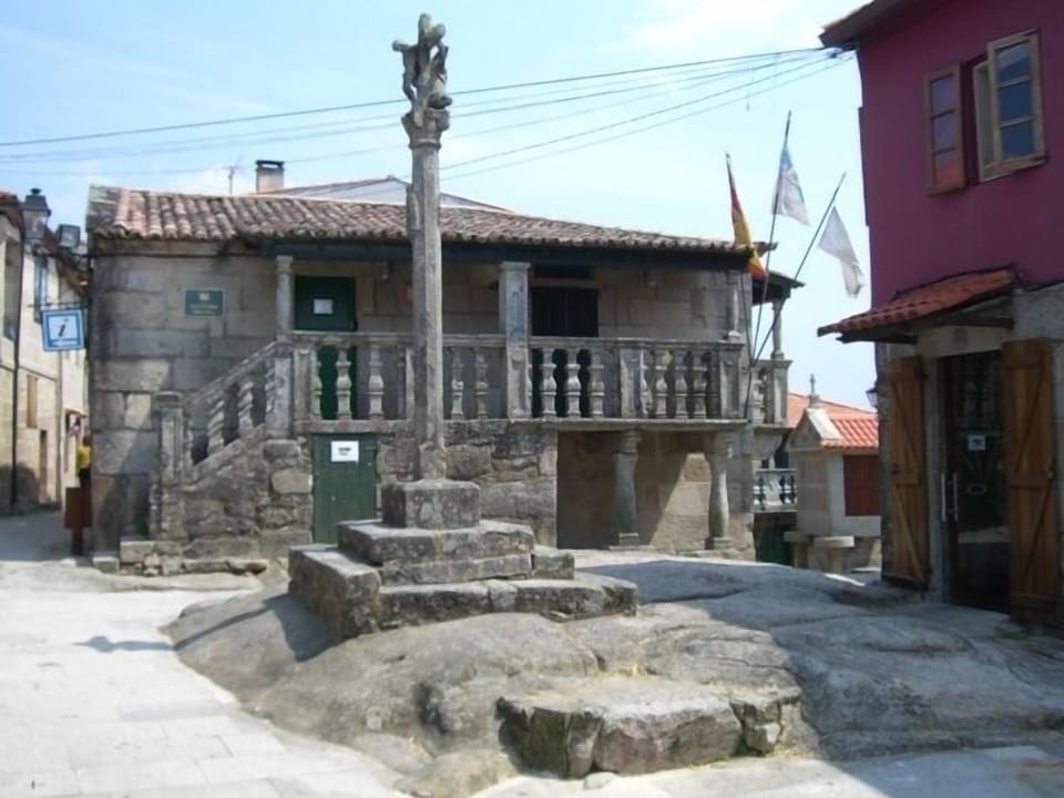 Crossroad in Combarro