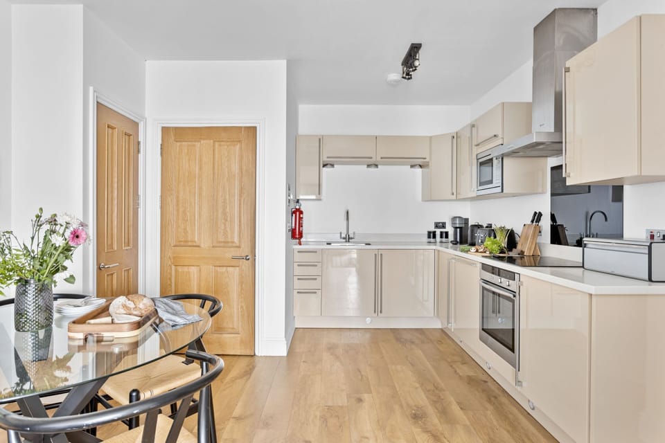 Open plan kitchen - 3 At the Beach