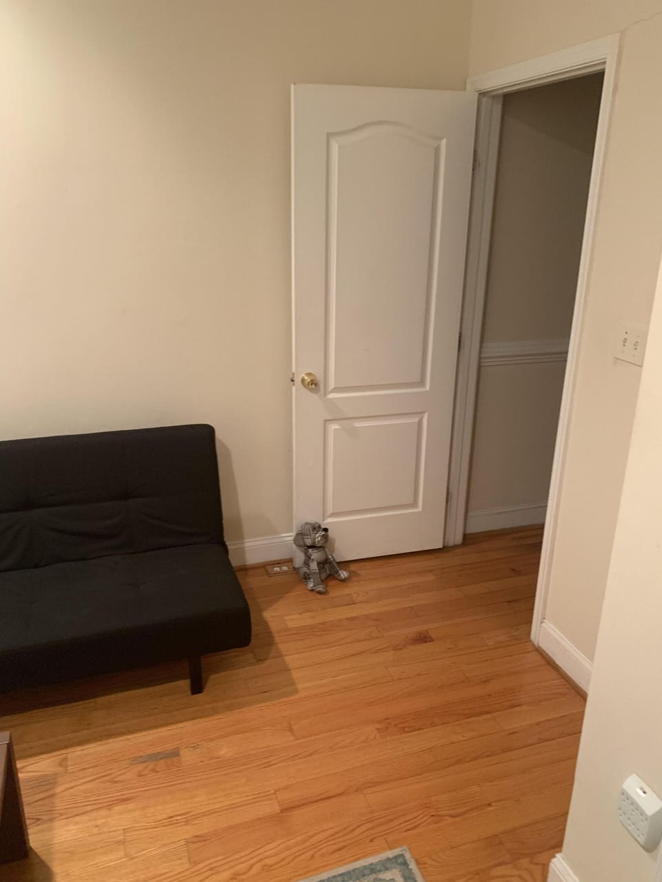 Warm & Cozy (back bedroom on second floor).
