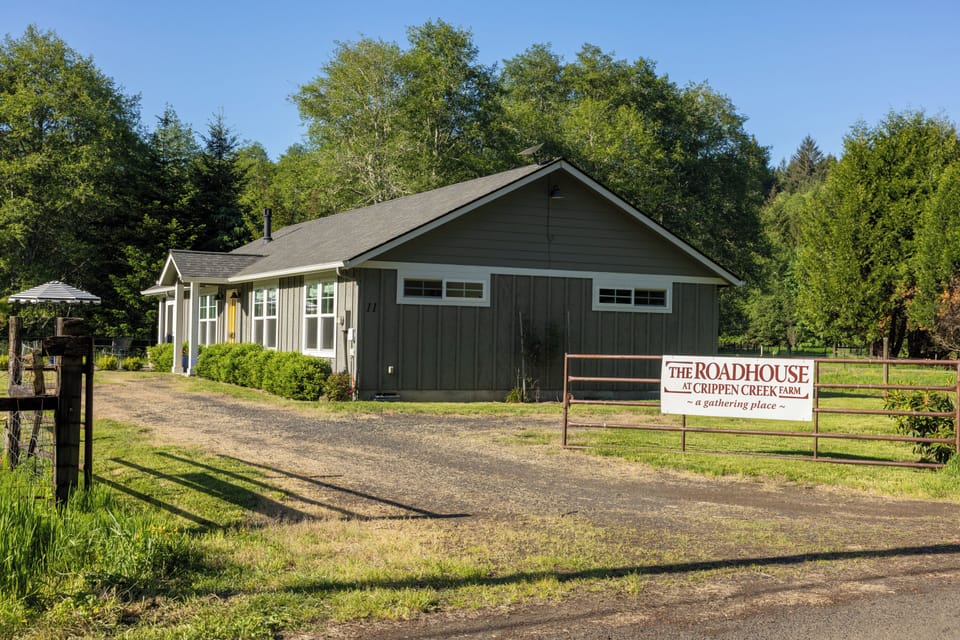 The Creek-Side Sanctuary: A Quiet Farm Escape