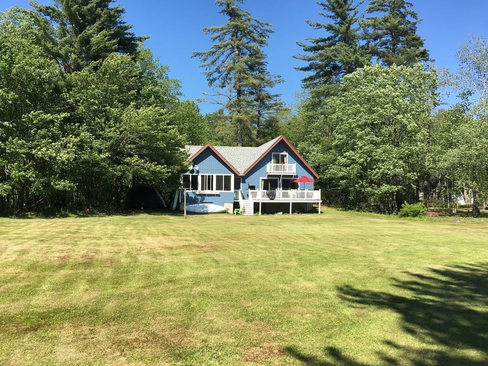 House & Front lawn view from lake