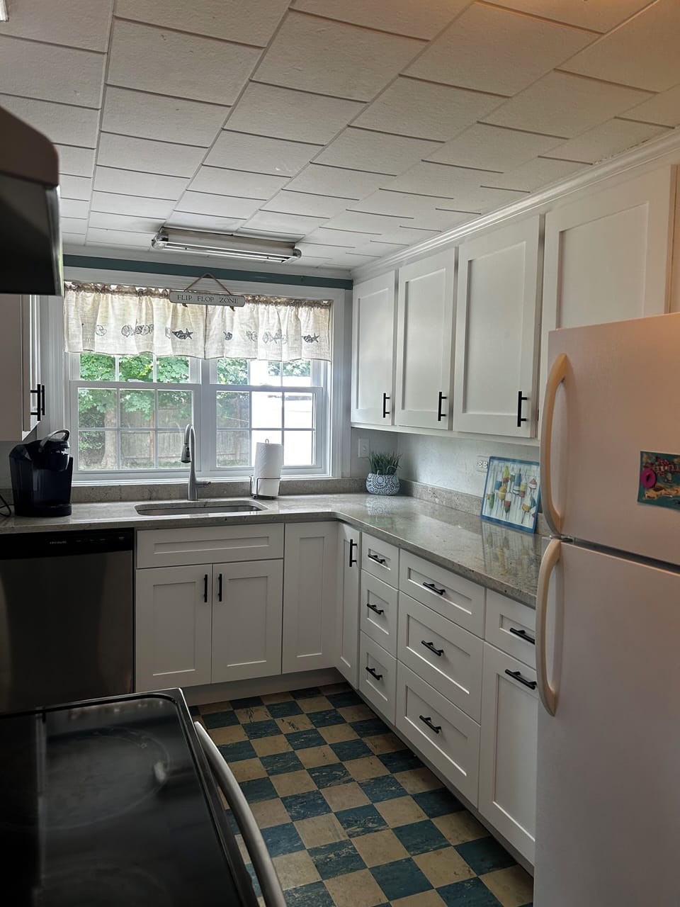 Sea Side Kitchen 1