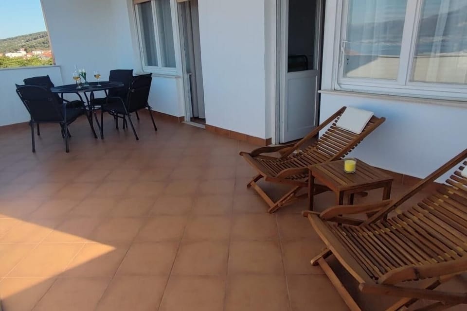 Terrace 1