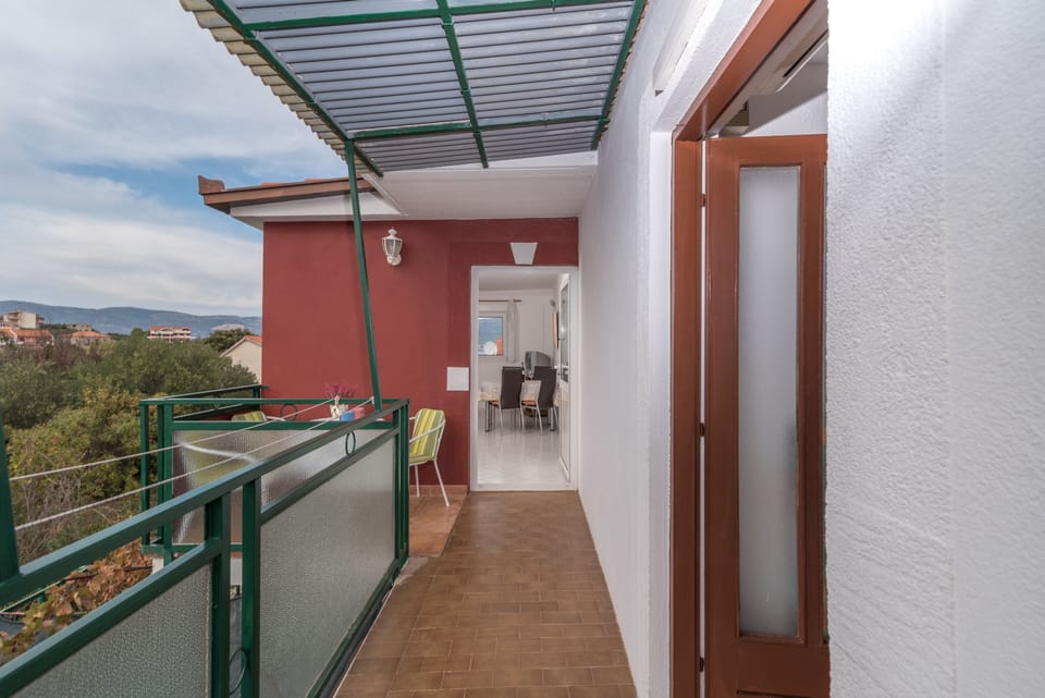 Terrace 1