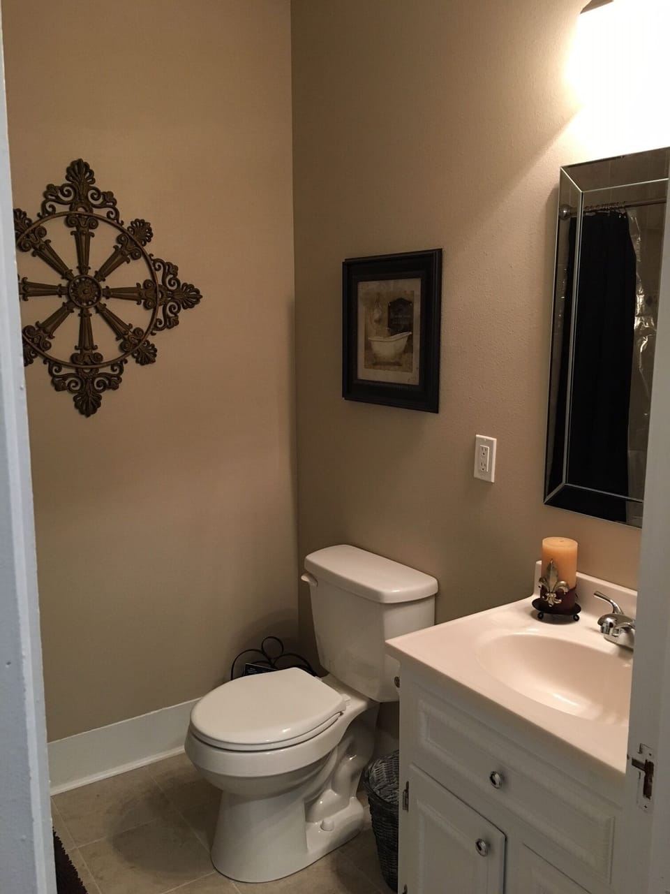 2nd bathroom