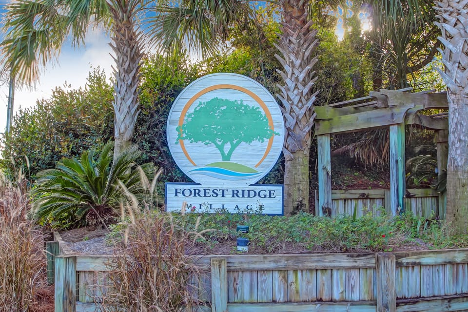 Forest Ridge Village Entrance