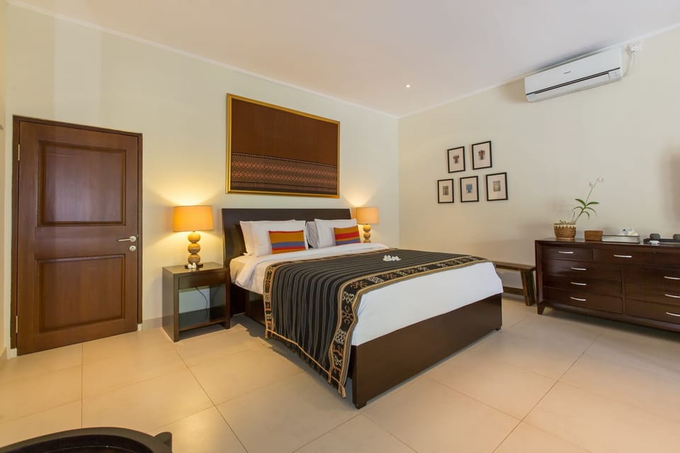 Seminyak Peaceful 3 bedroom Villa