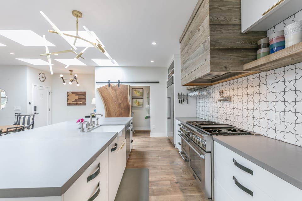 Plenty of cookware and bakeware to get you ready for a gourmet meal or holiday.