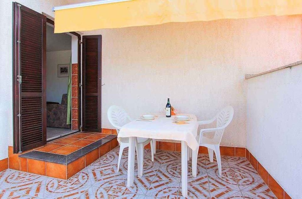terrace