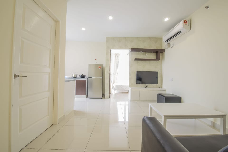 Comfortable and Convenient Deluxe Suite