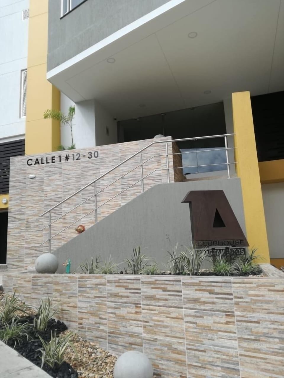EDIFICIO CLUB HOUSE 1A, APT 613