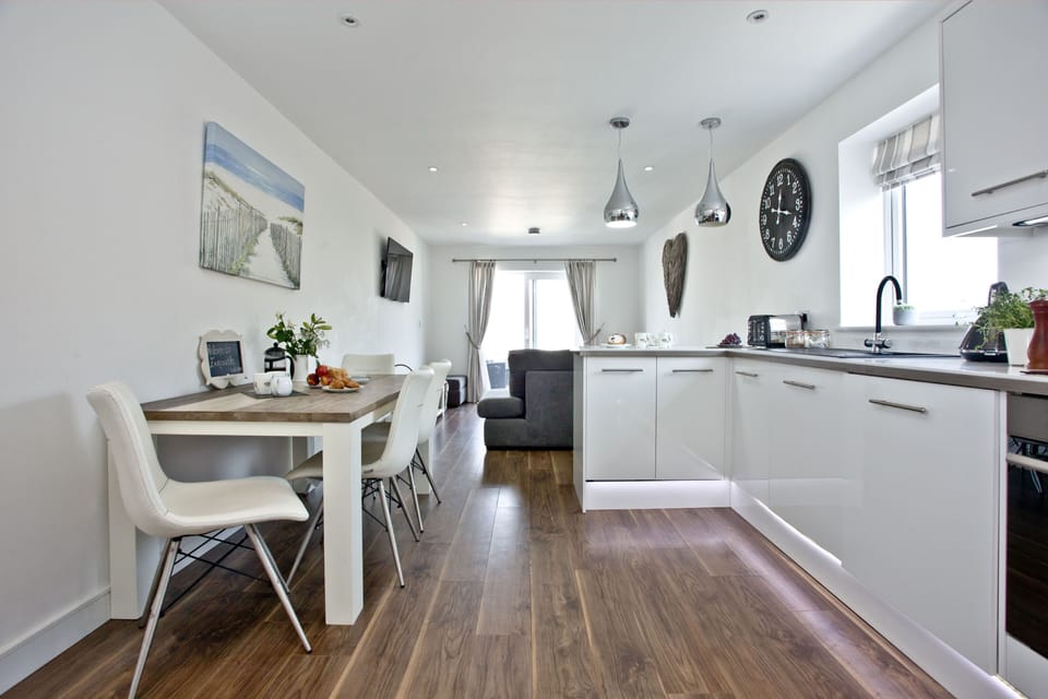 Kitchen/dining area