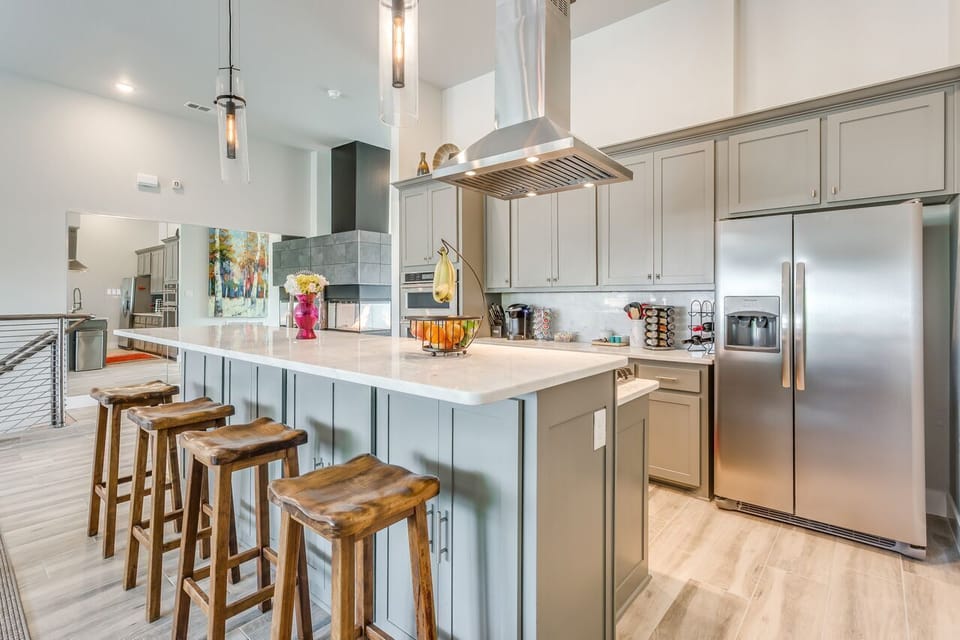 Great space for entertaining!