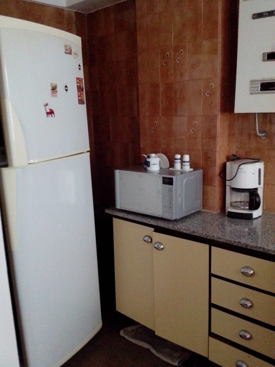 Departamento de 2 amb, vista parcial mar