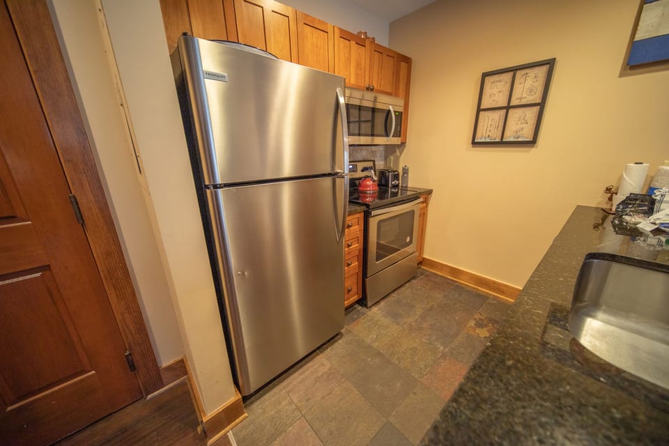 Fully equipped kitchen