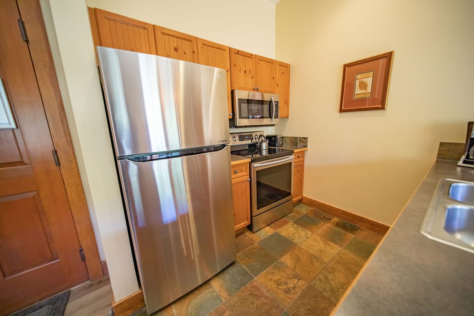 Fully equipped kitchen
