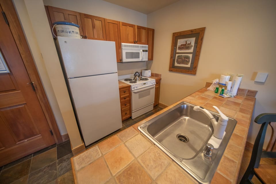 Fully equipped kitchen