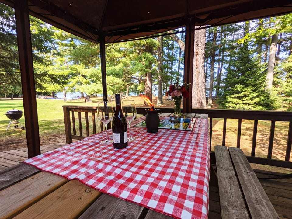 Screen Gazebo