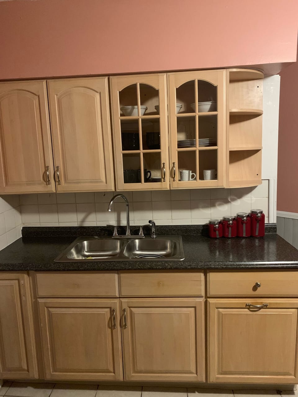 Kitchen fully equipped 