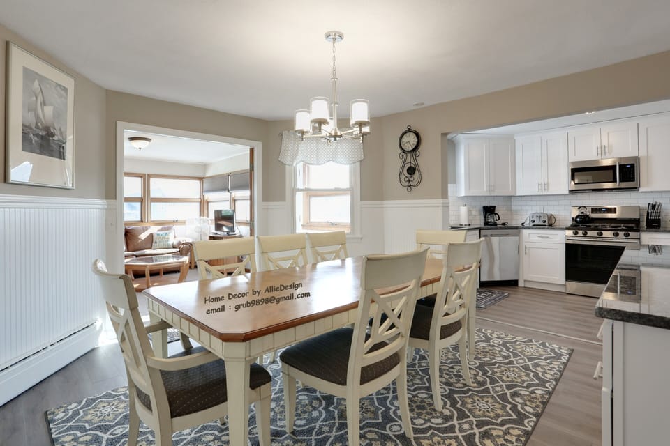 Newly updated Eat in Kitchen  