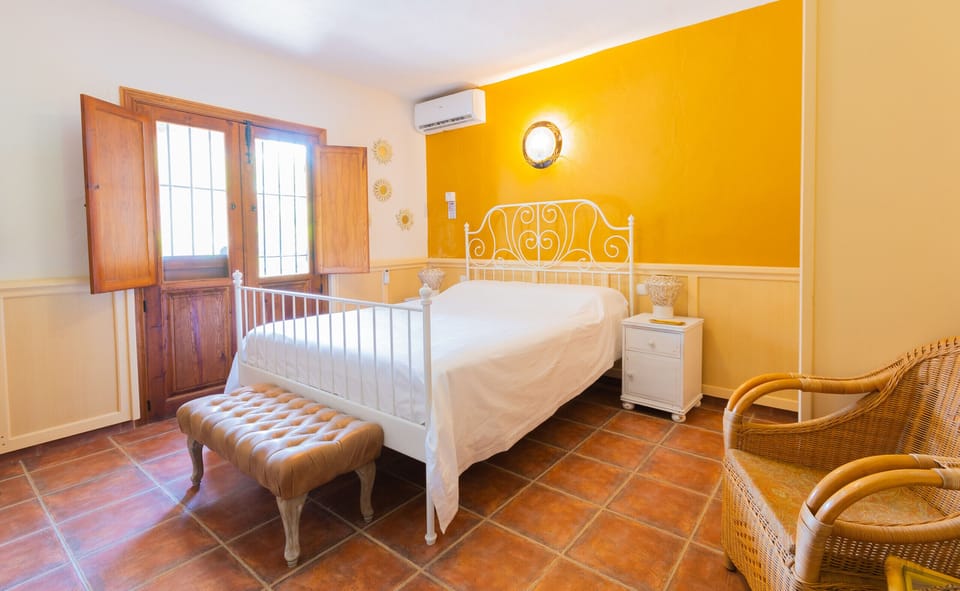 Enjoy the bedroom of this rural apartment in Mijas Pueblo