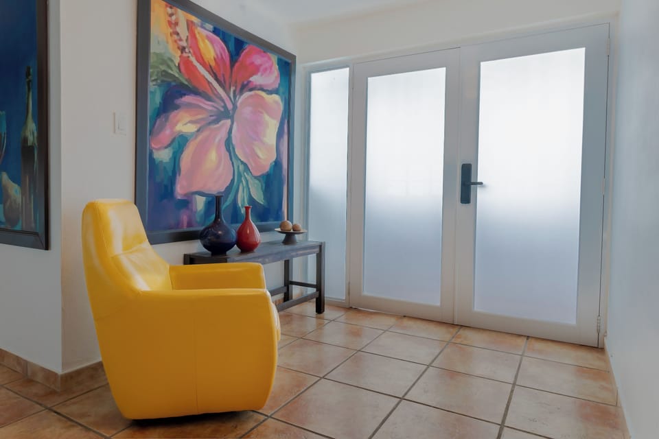 Welcome in—your relaxing beachfront escape starts right here.