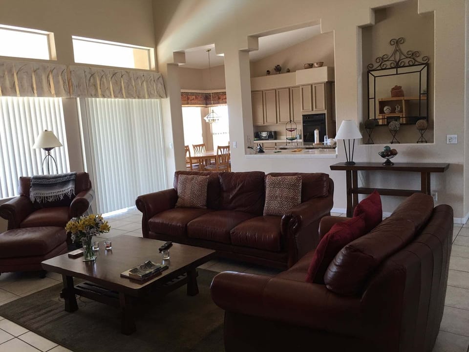 Living room Looking into Kitchen